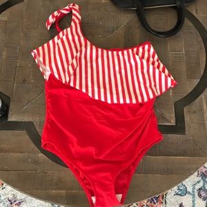 ASOS maternity swimsuit (breastfeeding friendly)
